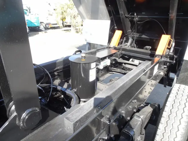 三菱 スーパーグレート 2PG-FV80VX(6x4)の写真8