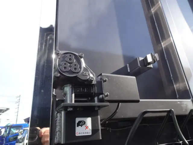 三菱 スーパーグレート 2PG-FV80VX(6x4)の写真12