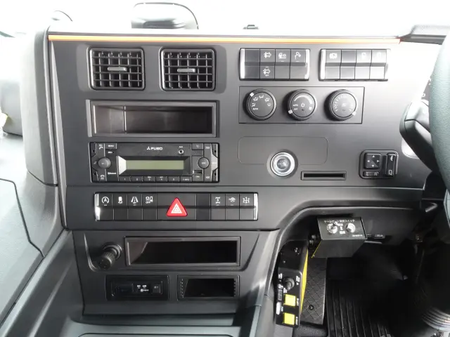 三菱 スーパーグレート 2PG-FV80VX(6x4)の写真23