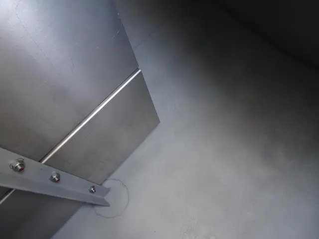 三菱 キャンター 2RG-FEAV0(2WD)の写真11