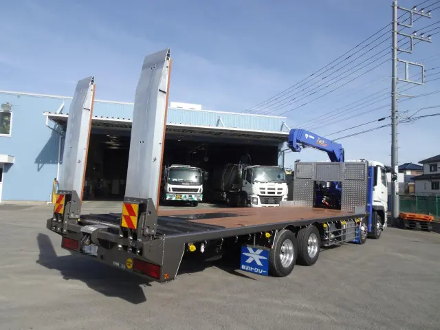 三菱 スーパーグレート 2PG-FS70HZ(8x4)の写真4