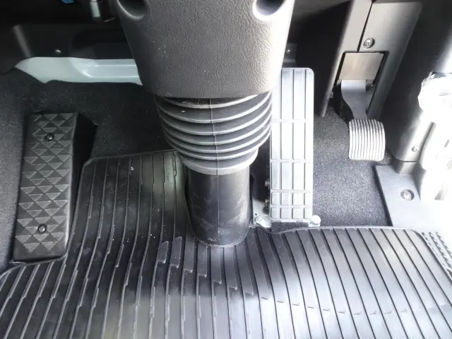 三菱 スーパーグレート 2PG-FS70HZ(8x4)の写真27