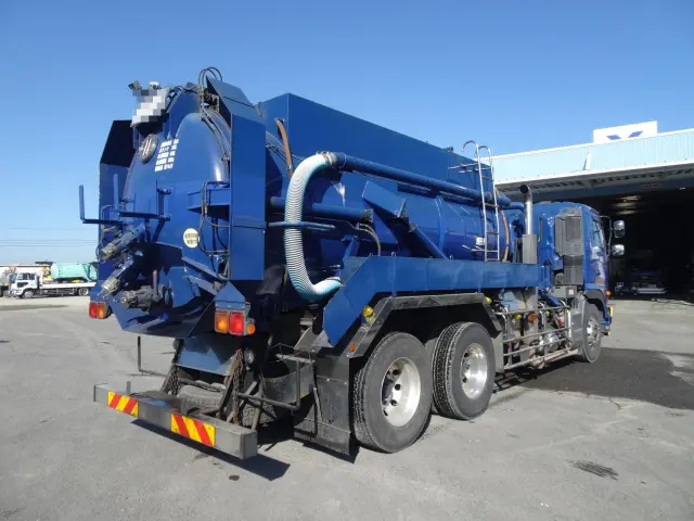 日野 プロフィア QPG-FR1APEA(6x2)の写真4