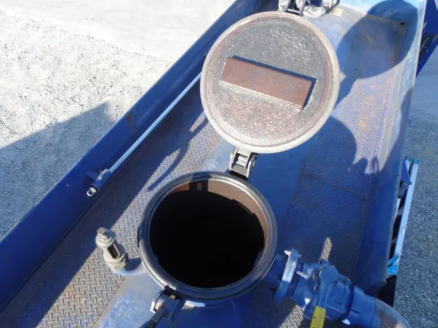 日野 プロフィア QPG-FR1APEA(6x2)の写真15