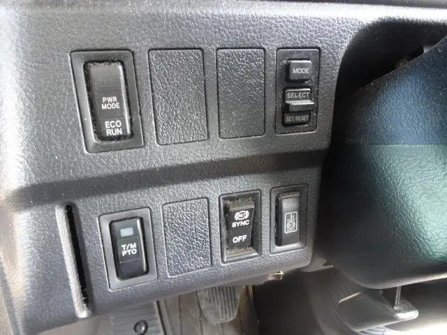 日野 プロフィア QPG-FR1APEA(6x2)の写真26