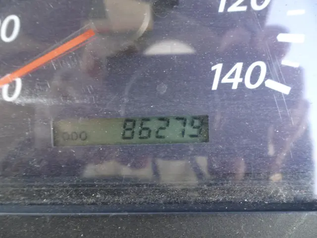 いすゞ ギガ PDG-CYZ77P8(6x4)の写真22