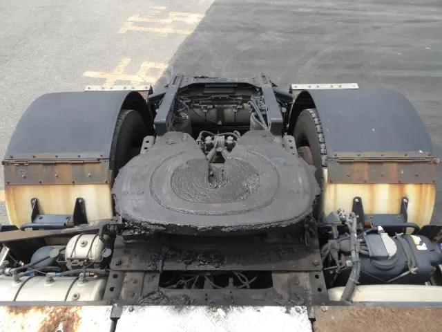 いすゞ ギガ QKG-EXD52BD(2WD)の写真7