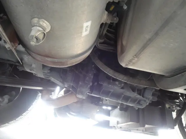 いすゞ ギガ QKG-EXD52BD(2WD)の写真15