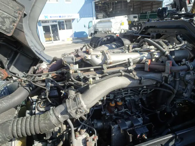 いすゞ ギガ QKG-EXD52BD(2WD)の写真19