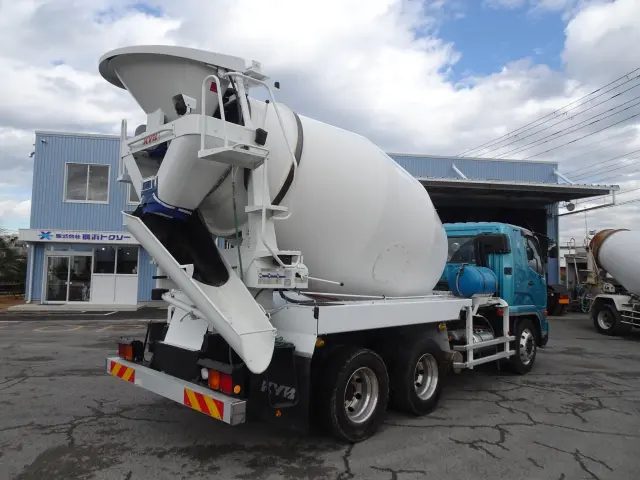 三菱 ファイター QDG-FQ62F(2WD)の写真4