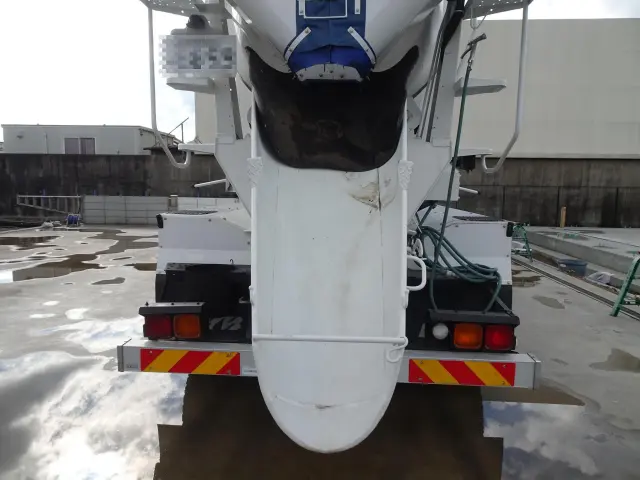 三菱 ファイター QDG-FQ62F(2WD)の写真12