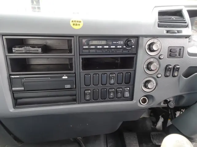 三菱 ファイター QDG-FQ62F(2WD)の写真25