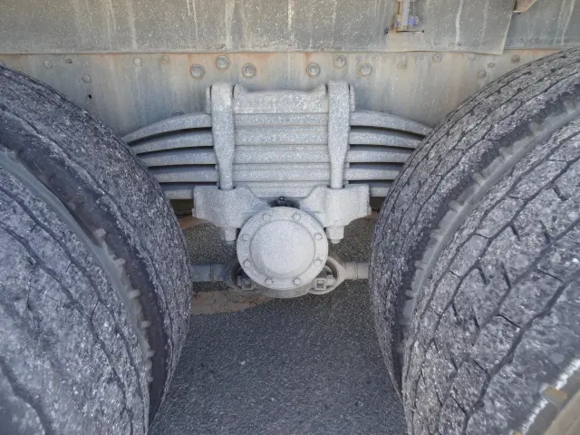 三菱 ファイター 2DG-FQ62F(6x4)の写真15