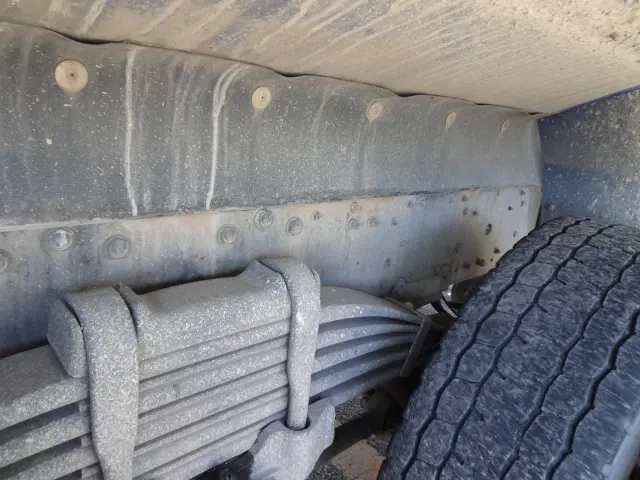 三菱 ファイター 2DG-FQ62F(6x4)の写真16