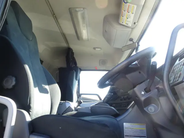 UD クオン 2PG-GK5AAB(2WD)の写真18