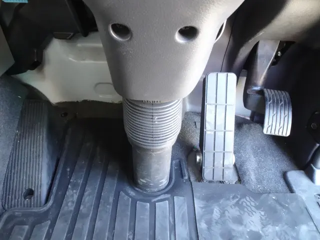 UD クオン 2PG-GK5AAB(2WD)の写真23