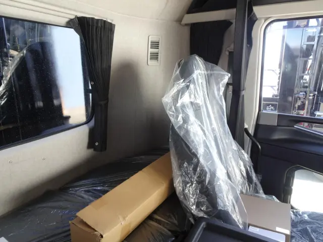 三菱 スーパーグレート 2PG-FV80VX(6x4)の写真18