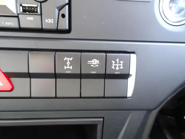 三菱 スーパーグレート 2PG-FV80VX(6x4)の写真21