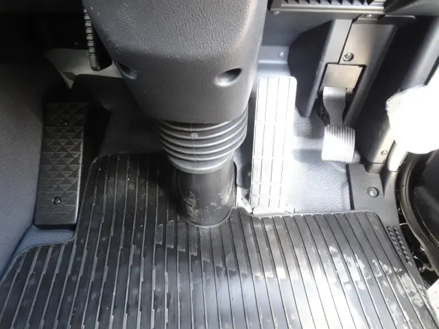 三菱 スーパーグレート 2PG-FV80VX(6x4)の写真25