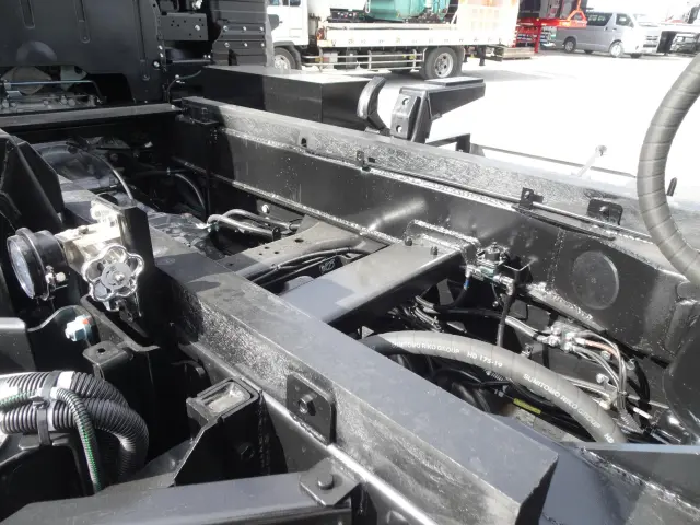 三菱 スーパーグレート 2PG-FV80VX(6x4)の写真8