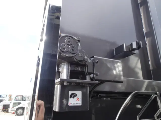 三菱 スーパーグレート 2PG-FV80VX(6x4)の写真10