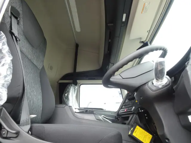 三菱 スーパーグレート 2PG-FV80VX(6x4)の写真17