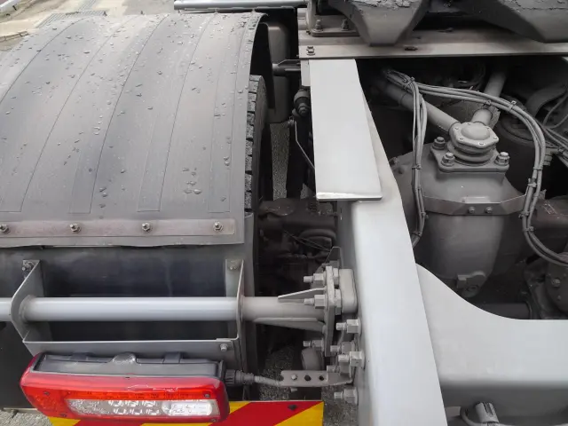 UD クオン 2PG-GK5AAB(2WD)の写真11