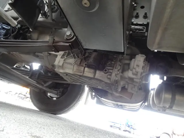 UD クオン 2PG-GK5AAB(2WD)の写真16