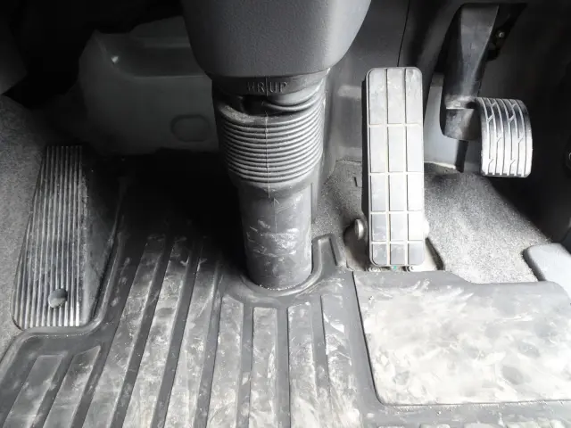 UD クオン 2PG-GK5AAB(2WD)の写真25