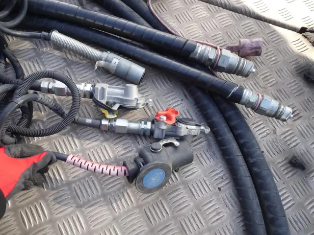 UD クオン 2PG-GK5AAB(2WD)の写真10