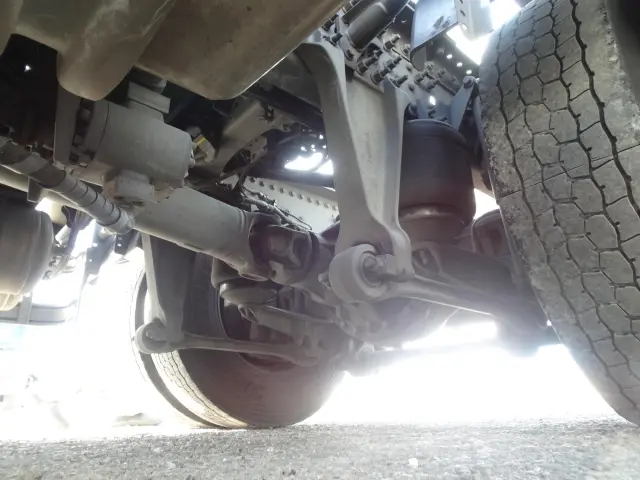 UD クオン 2PG-GK5AAB(2WD)の写真16