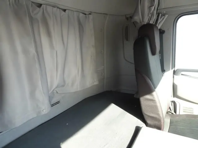 UD クオン 2PG-GK5AAB(2WD)の写真21