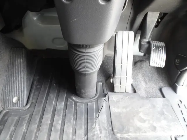 UD クオン 2PG-GK5AAB(2WD)の写真26