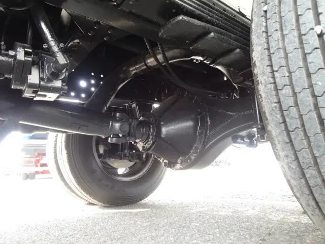 三菱 キャンター 2RG-FEAV0(2WD)の写真17