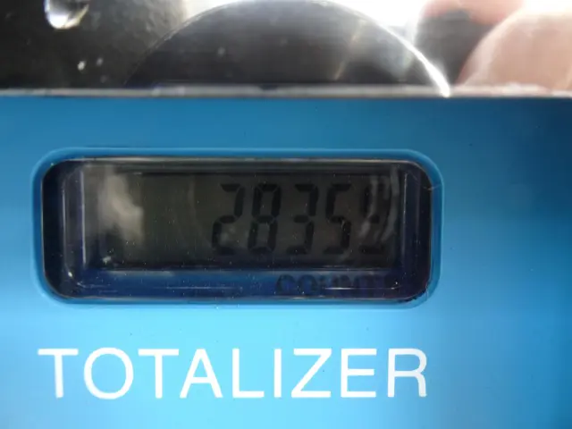 三菱 キャンター 2PG-FEB90(2WD)の写真8