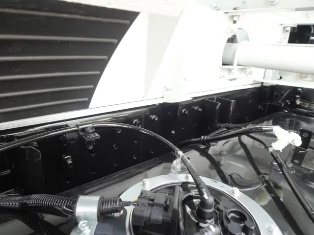 三菱 キャンター 2PG-FEB90(2WD)の写真16