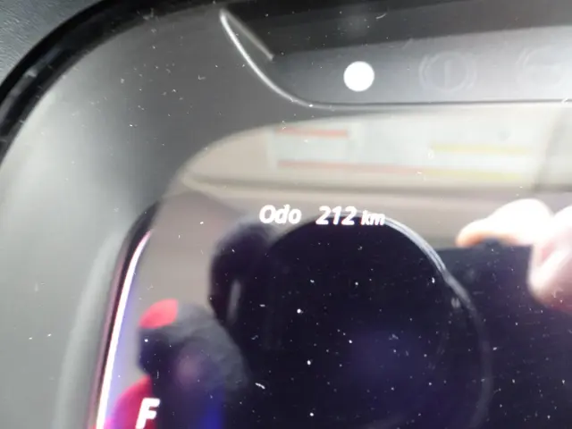 三菱 キャンター 2PG-FEB90(2WD)の写真22