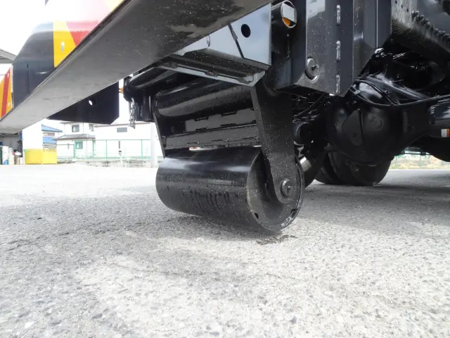 日野 プロフィア 2DG-FS1AJE(6x4)の写真12