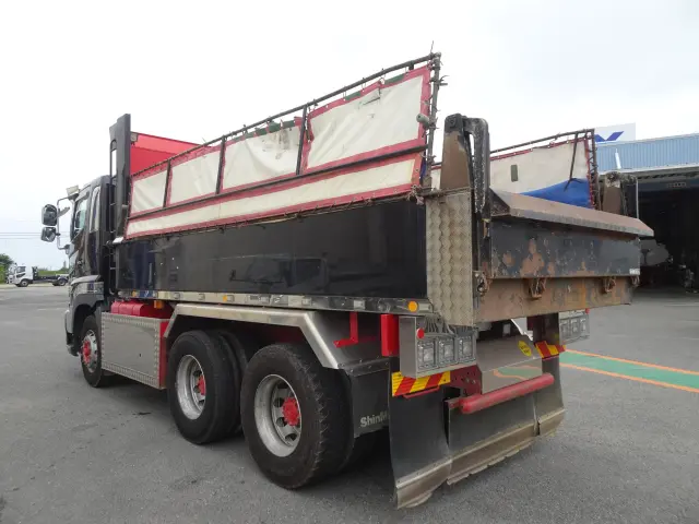 日野 プロフィア 2DG-FS1EGA(6x4)の写真2