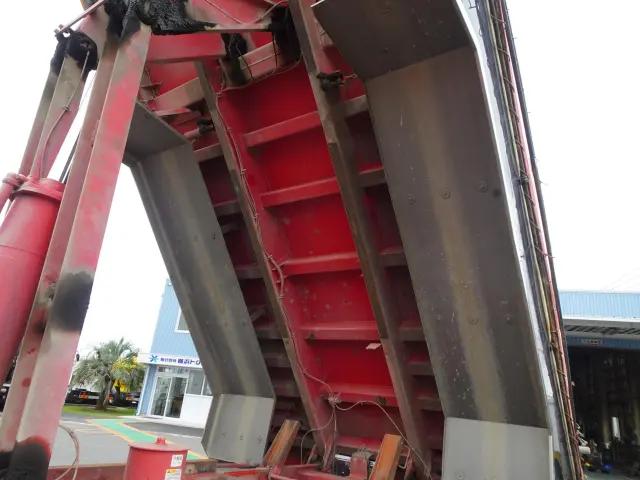 日野 プロフィア 2DG-FS1EGA(6x4)の写真7