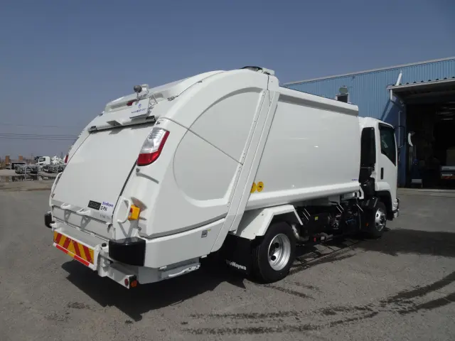 いすゞ フォワード 2RG-FRR90S4(2WD)の写真4