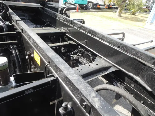 三菱 スーパーグレート 2PG-FV80VY(6x4)の写真8