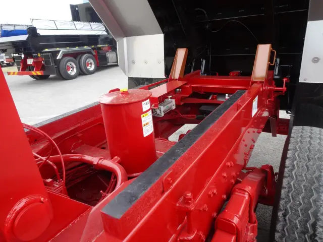 三菱 スーパーグレート 2PG-FV80VX(6x4)の写真8