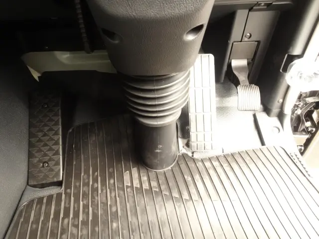 三菱 スーパーグレート 2PG-FV80VX(6x4)の写真25