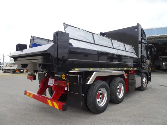 三菱 スーパーグレート 2PGーFV80VX(6x4)の写真4