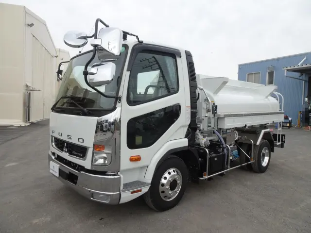 三菱 ファイター 2KG-FK72F(2WD)の写真1