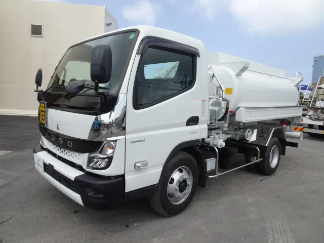 三菱 キャンター 2PG-FEB90(2WD)の写真1