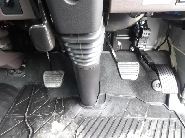 三菱 キャンター 2PG-FEB90(2WD)の写真25