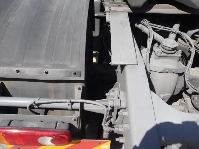 UD クオン 2PG-GK5AAB(2WD)の写真10