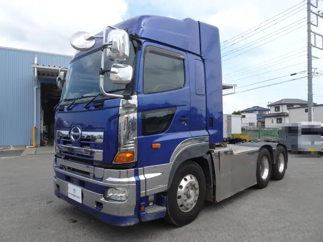 日野 プロフィア QPG-SS1EKDG(6x4)の写真1
